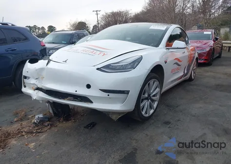 2018 Tesla Model 3 Long Range/Mid Range from USA, damaged, VIN 5YJ3E1EAXJF006476
